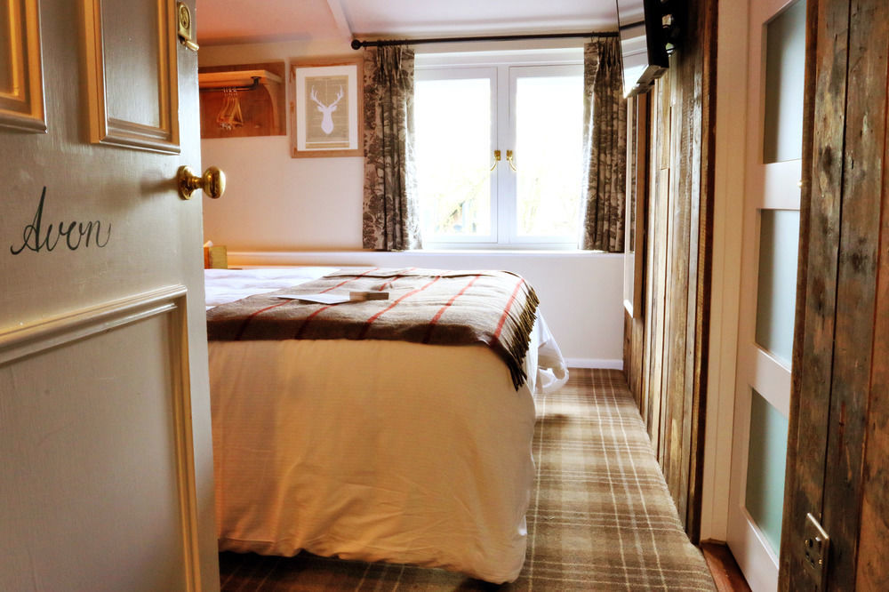 The White Hart Hotel Стокбридж Екстериор снимка